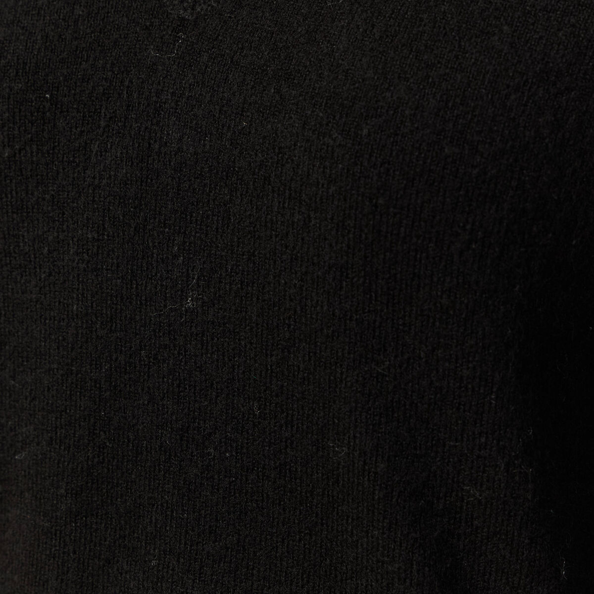 Pull manches longues col en V noir femme