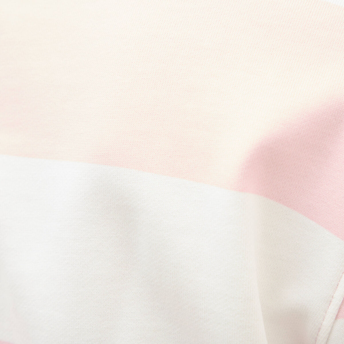Sweat ray&eacute; col rond manches longues rose poudr&eacute;e homme