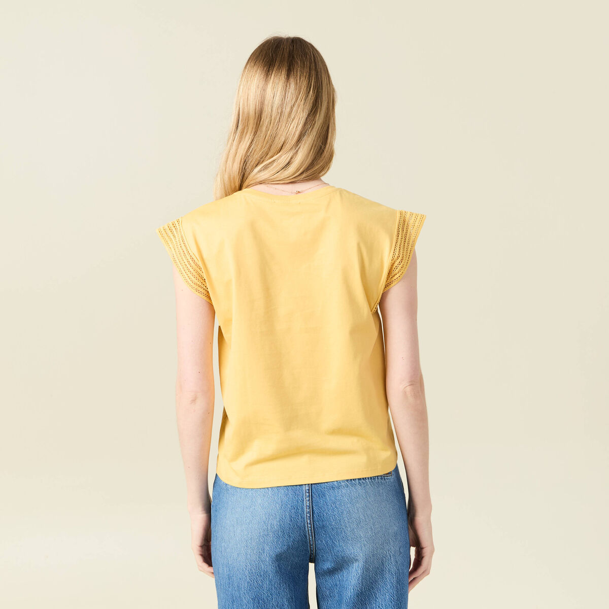 T-shirt manches courtes jaune moutarde femme