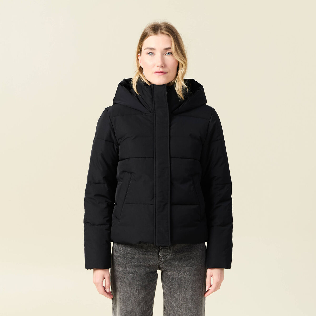 Doudoune &agrave; capuche noir femme