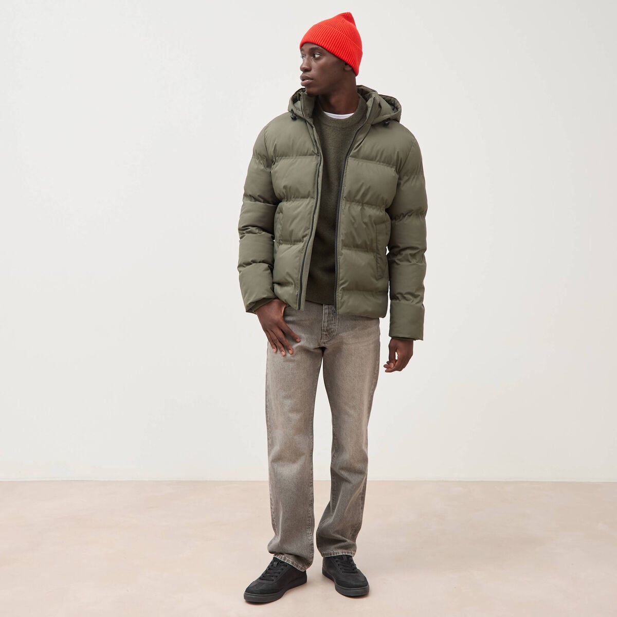 Pull droit col rond manches longues vert kaki homme