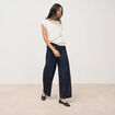 Pull droit court sans manches col rond ecru femme