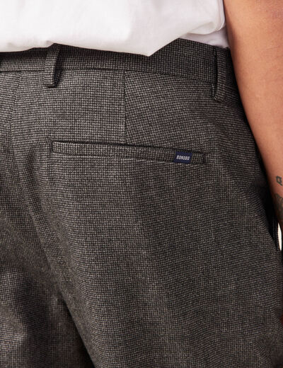 Pantalon chino tapered gris foncé homme