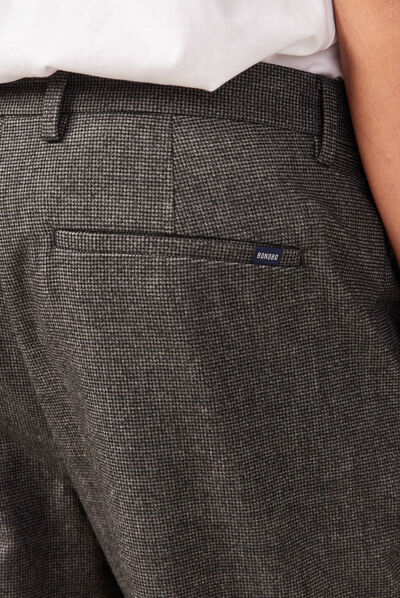 Pantalon chino tapered gris foncé homme