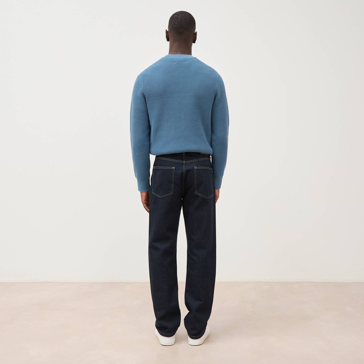 Jeans straight longueur 32 en coton denim brut rinse homme