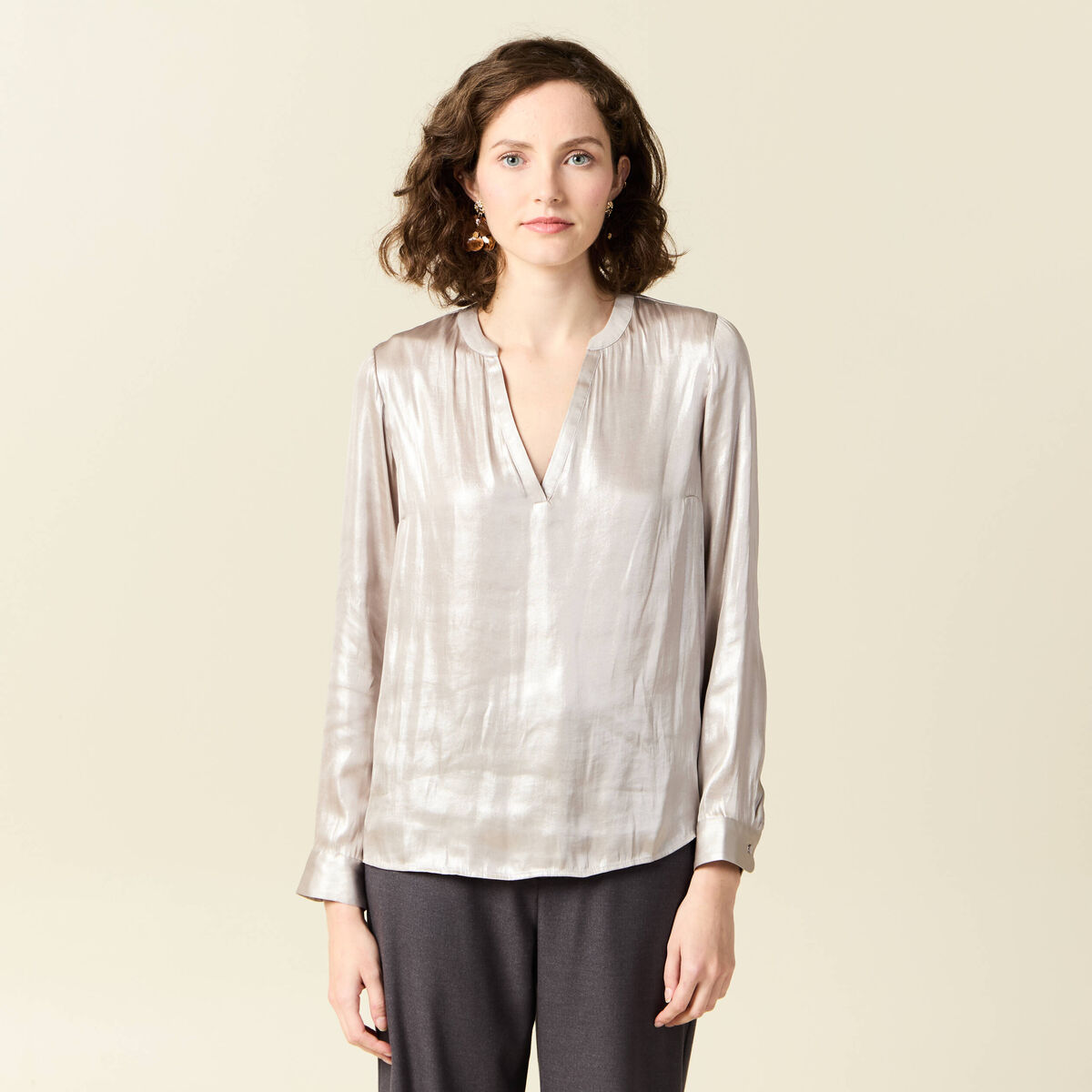 Blouse manches longues irisée gris argent femme