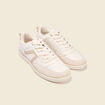 Baskets basses plates ecru homme