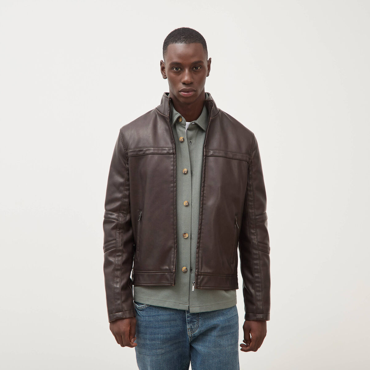 Blouson cintr&eacute; similicuir col montant marron fonc&eacute; homme
