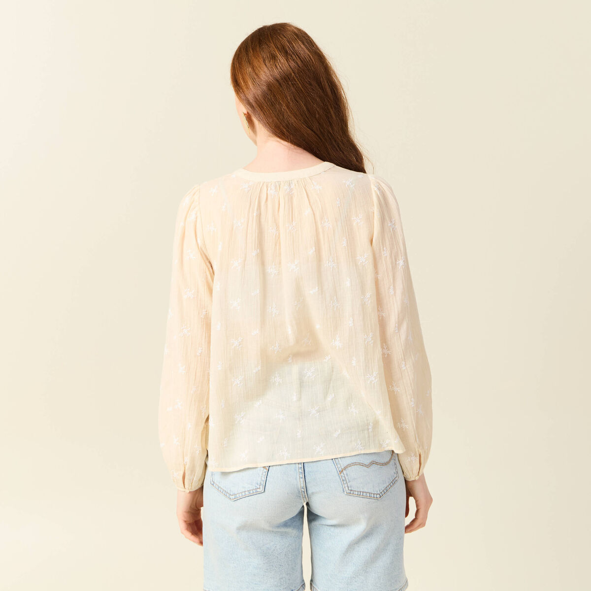 Blouse manches longues brodée creme femme