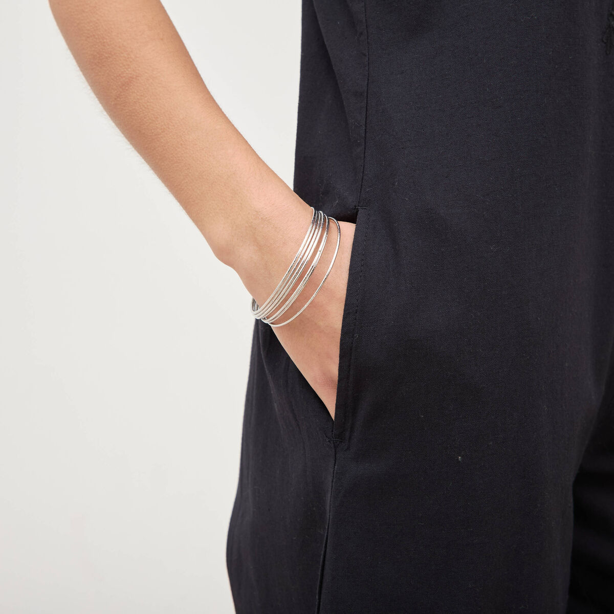 Bracelet multi anneaux couleur argent femme