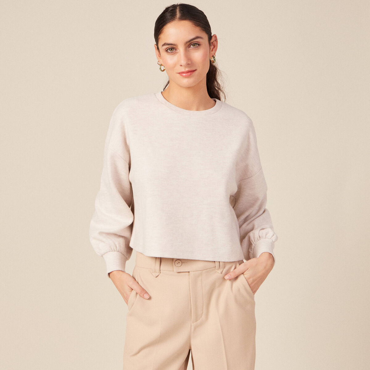 Sweat oversize court manches longues creme femme