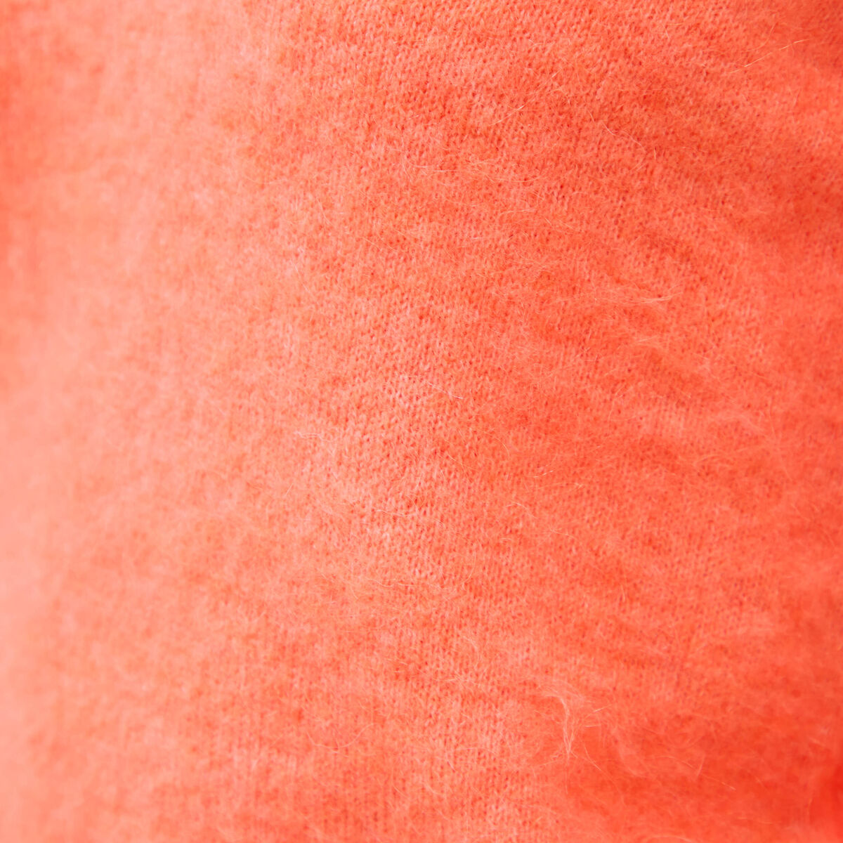 Pull droit col v manches longues rose corail femme