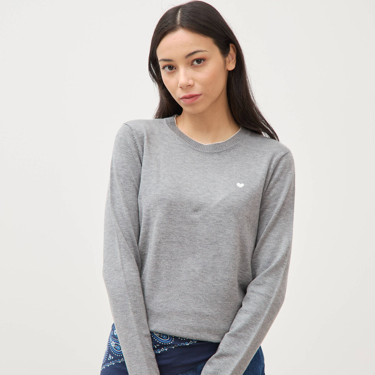 Pull fin col rond manches longues gris clair femme