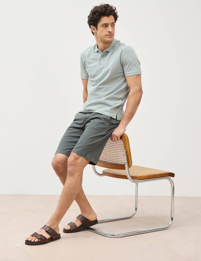 Short vert kaki homme