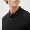 Polo cintr&eacute; en coton manches courtes noir homme
