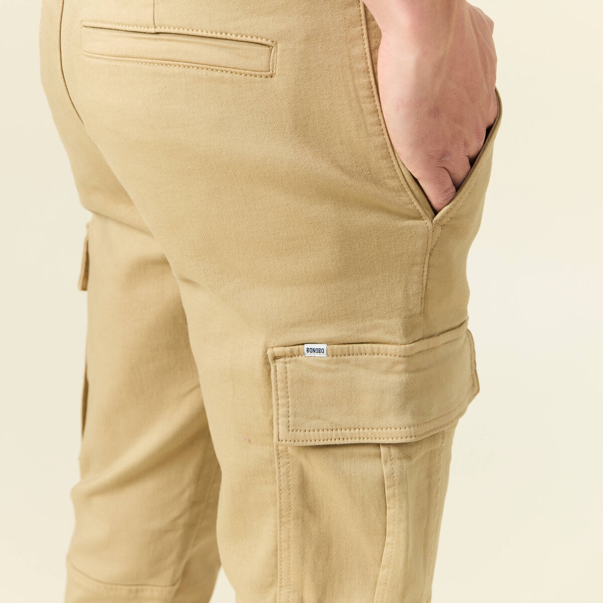 Pantalon battle bas resserr&eacute; beige homme