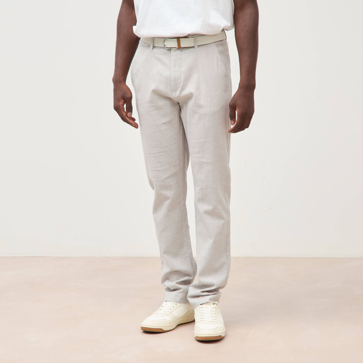 Chino coupe droite longueur 32 gris homme