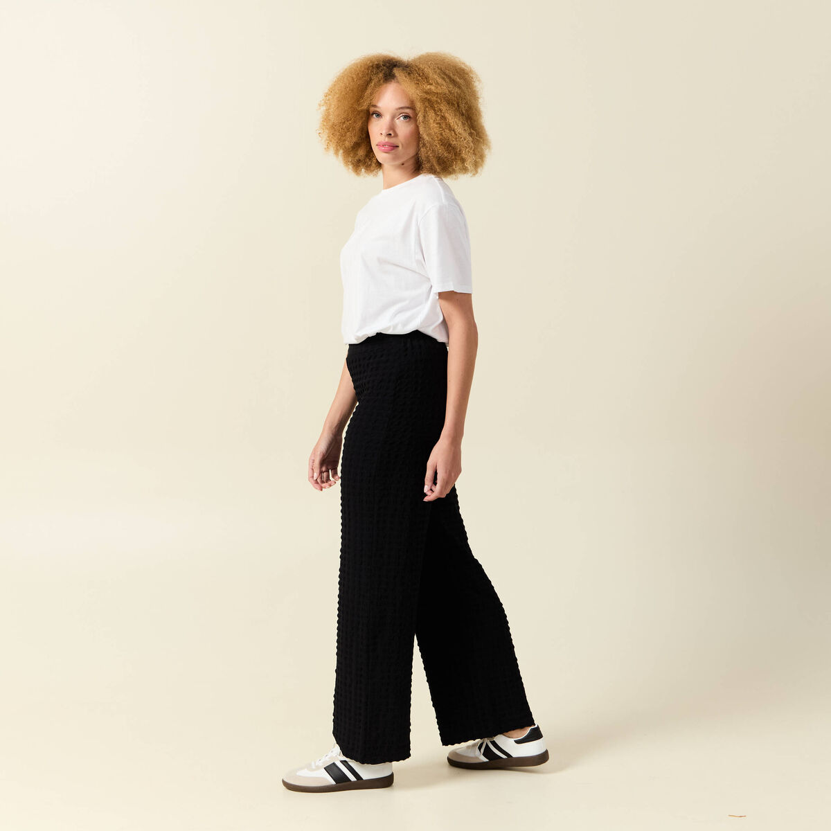 Pantalon loose taille haute fluide noir femme