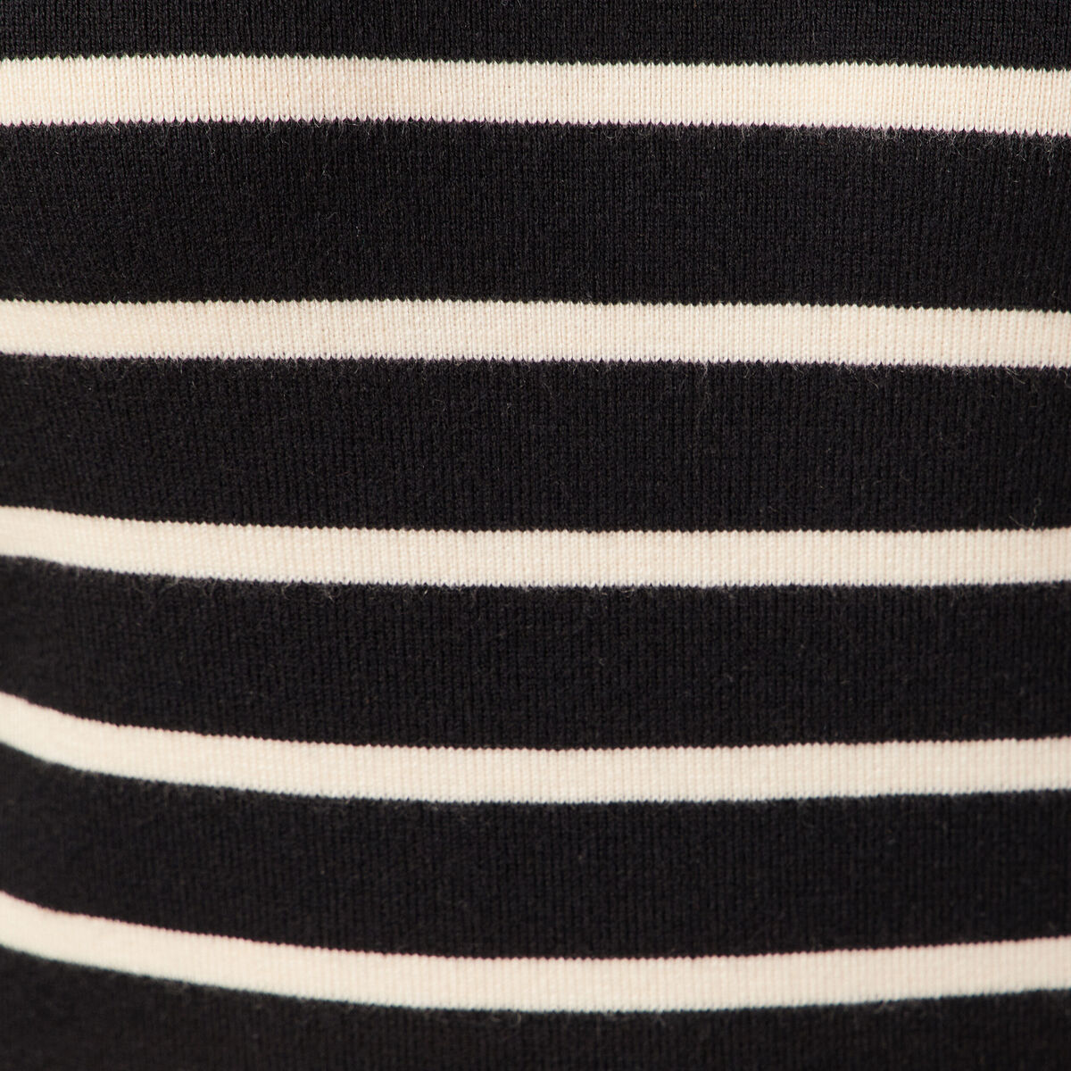 Robe pull éco-responsable noir femme