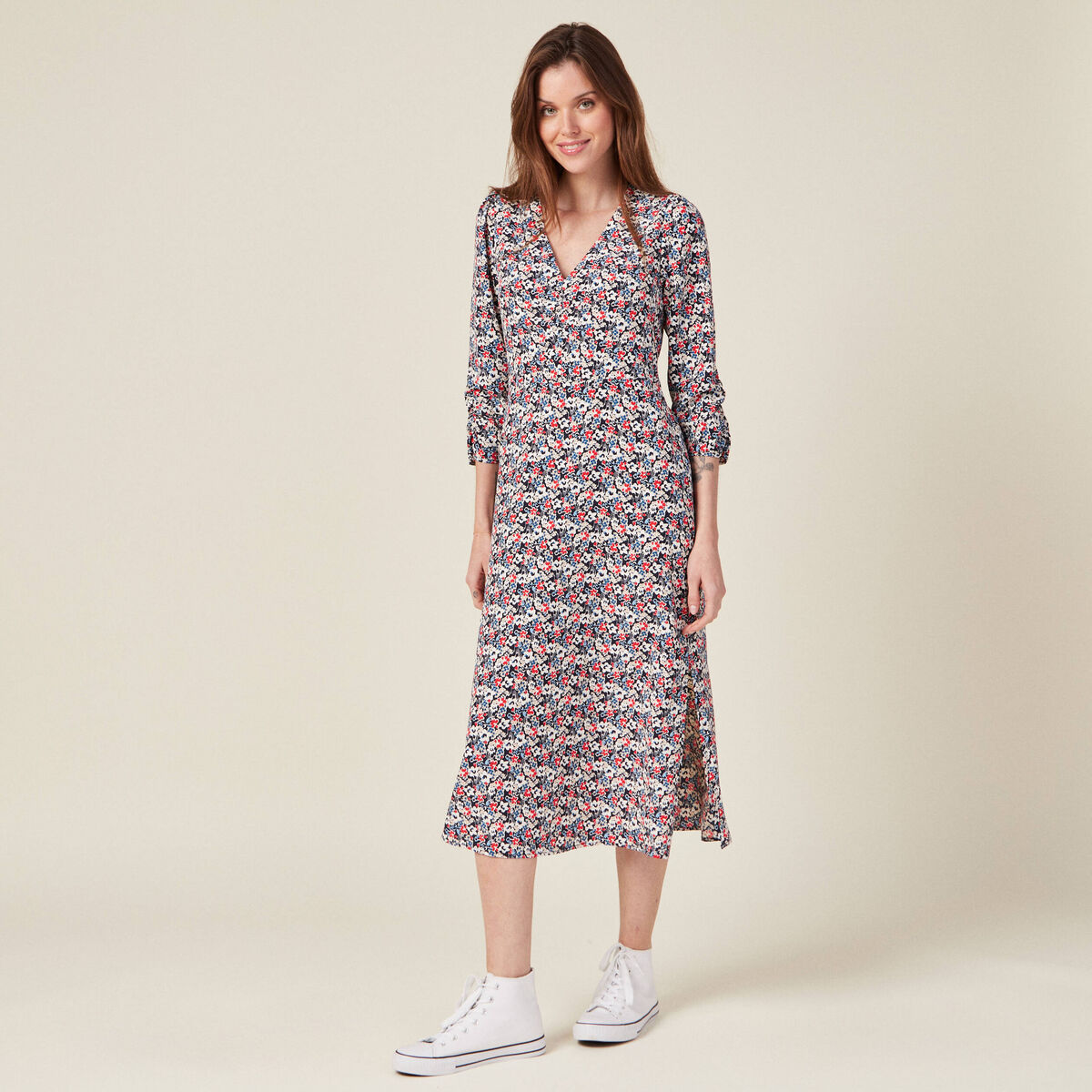 Robe cintr&eacute;e col v manches longues bleu marine femme