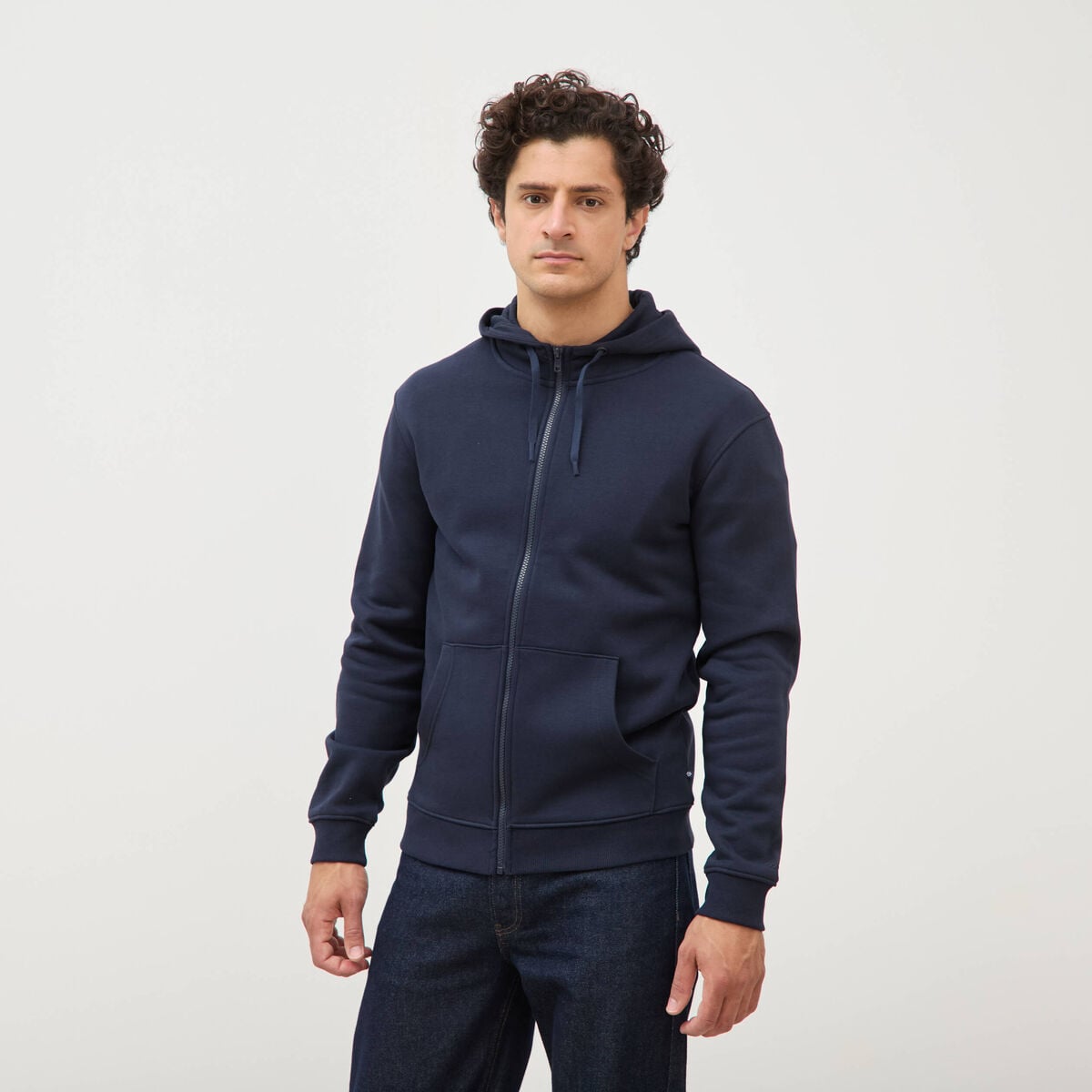 Sweat &agrave; capuche manches longues bleu marine homme
