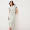 Robe longue &eacute;vas&eacute;e ceintur&eacute;e vert olive femme