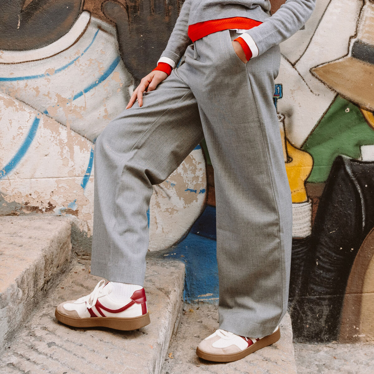 Pantalon taille haute fluide gris clair femme