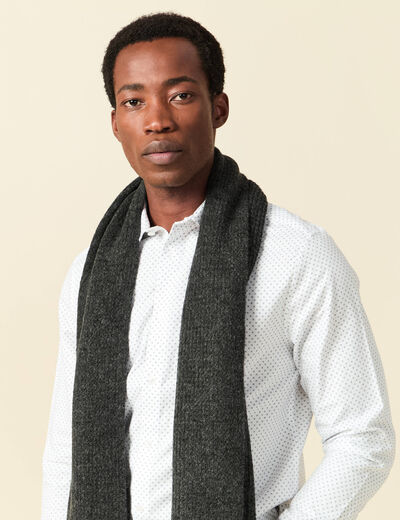&Eacute;charpe en maille gris fonc&eacute; homme