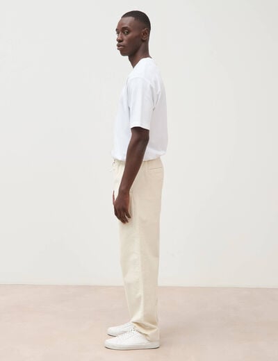 Pantalon large en velours ecru homme