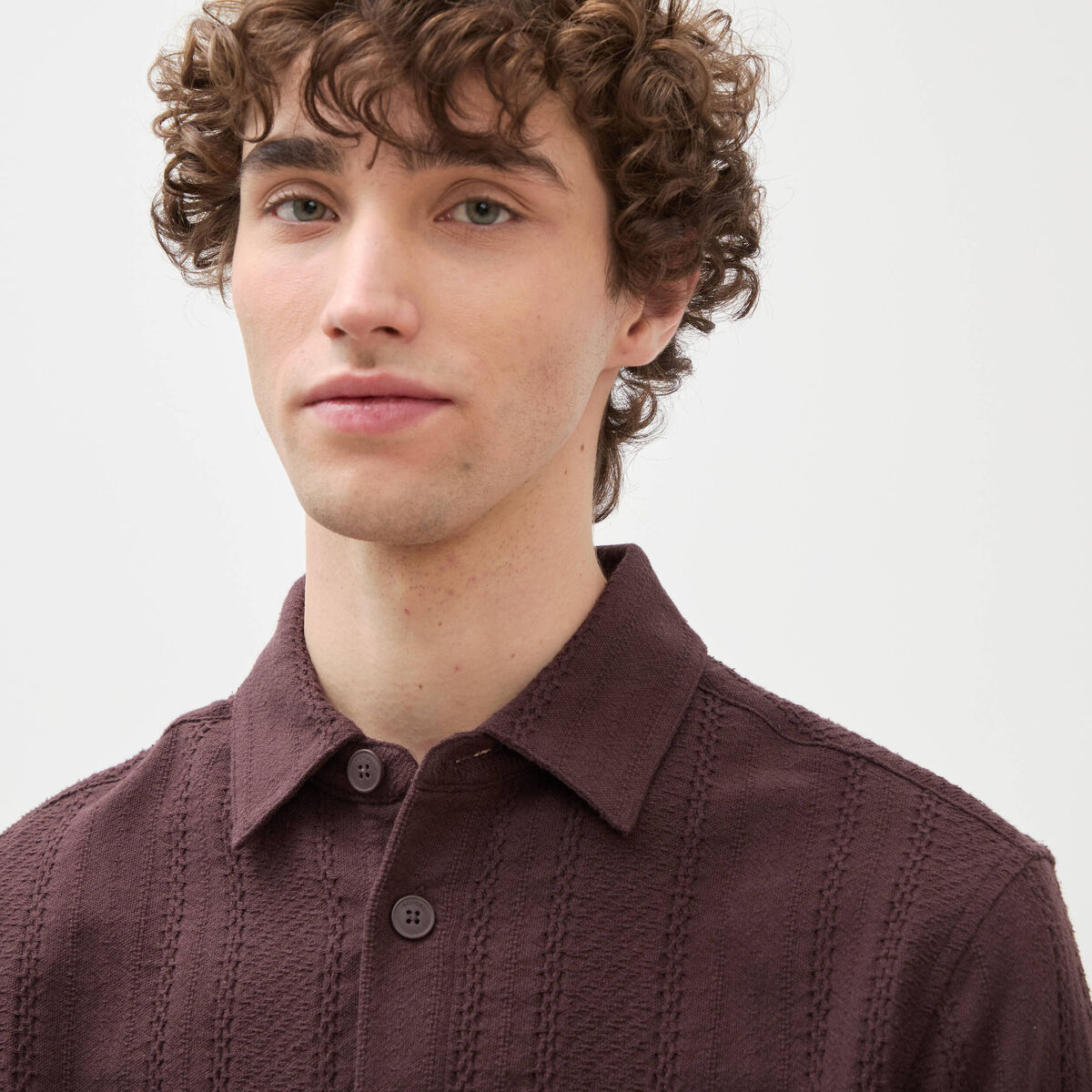 Chemise boyfriend manches courtes marron fonc&eacute; homme