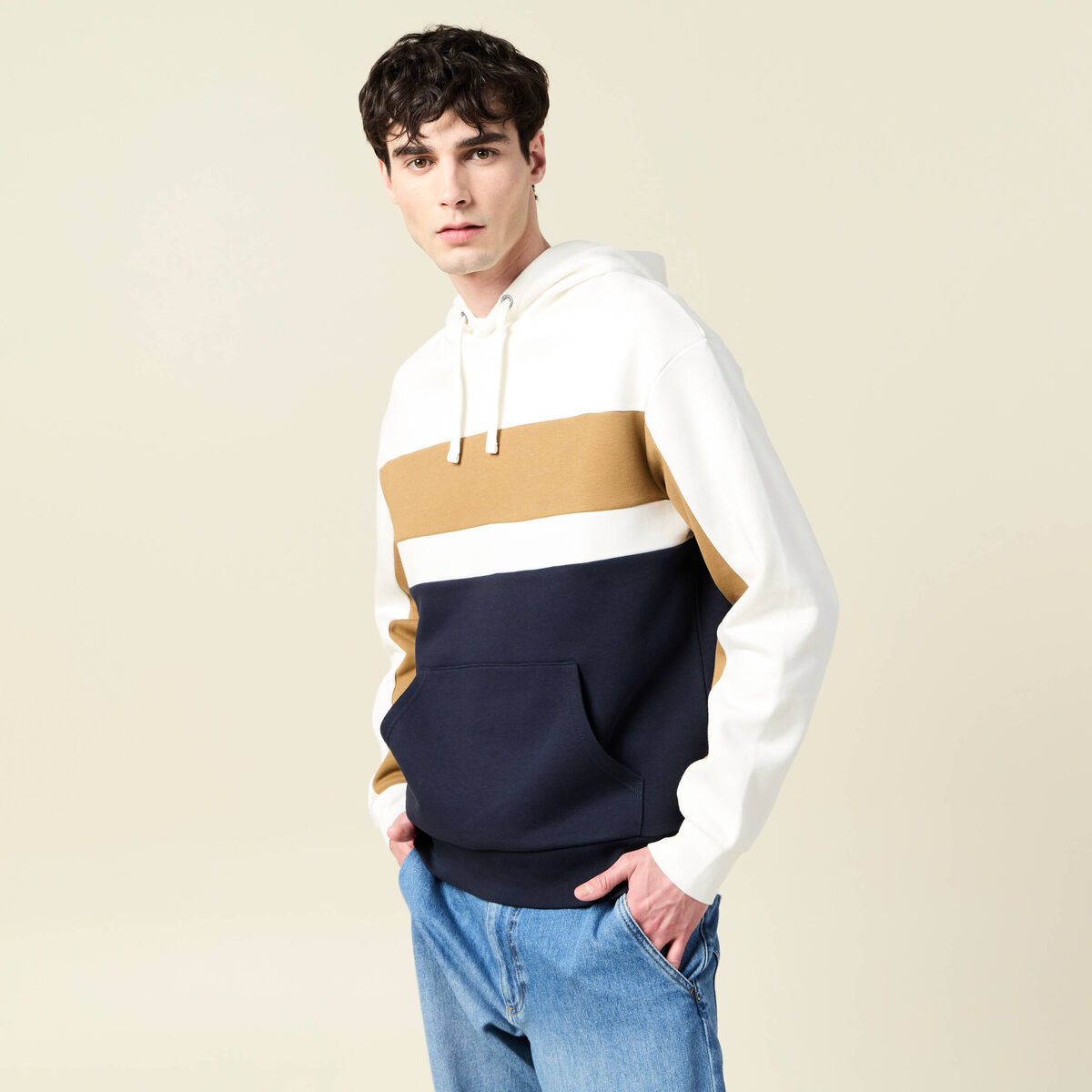 Sweat à capuche manches longues ecru homme