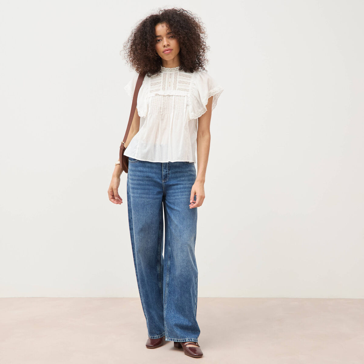Blouse ample col montant manches courtes ecru femme
