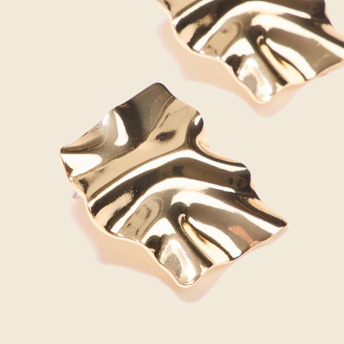 Boucles d'oreilles clous couleur or femme