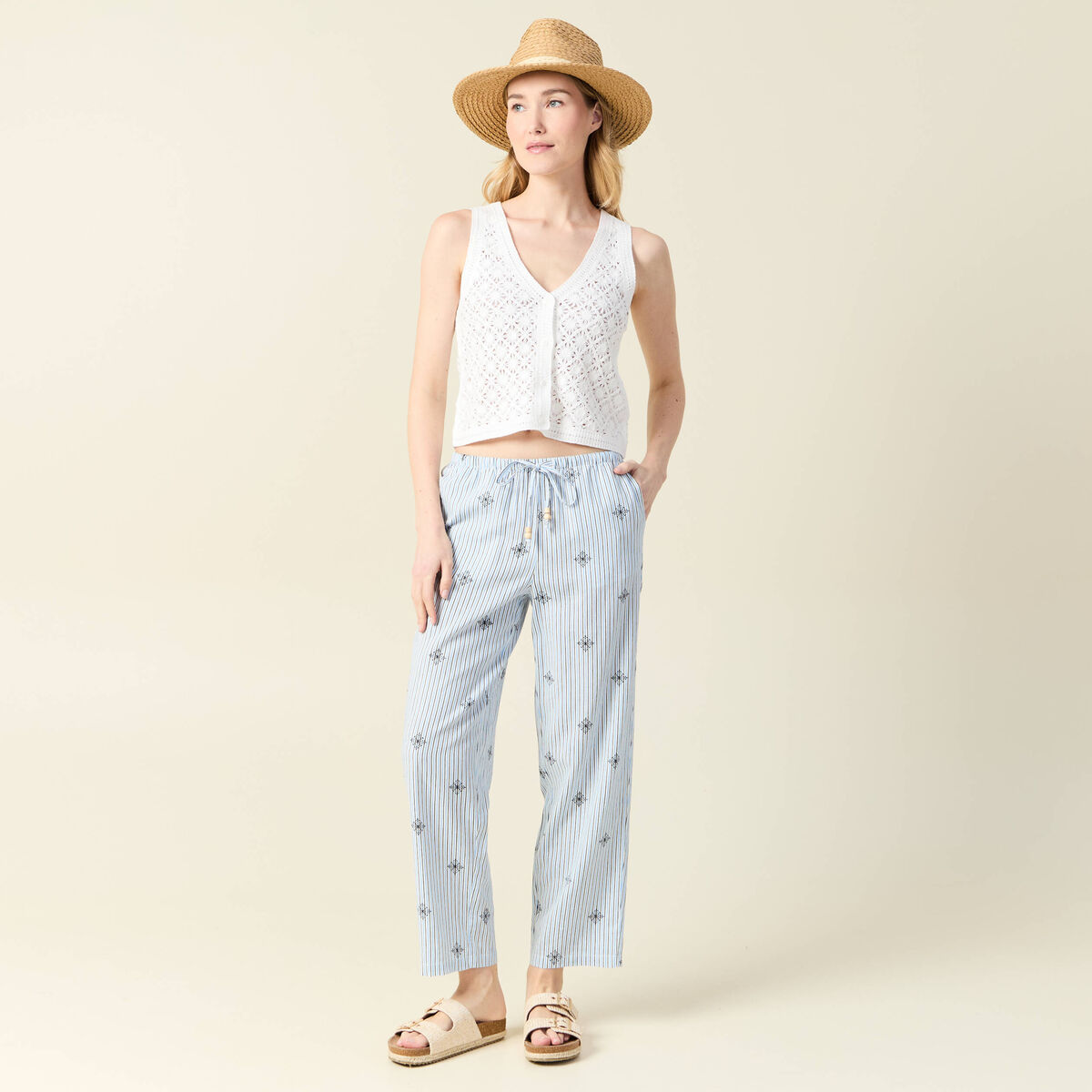 Pantalon droit 7/8&egrave;me bleu ciel femme