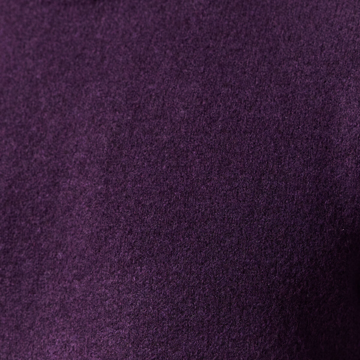 Pull manches longues col rond violet fonc&eacute; homme