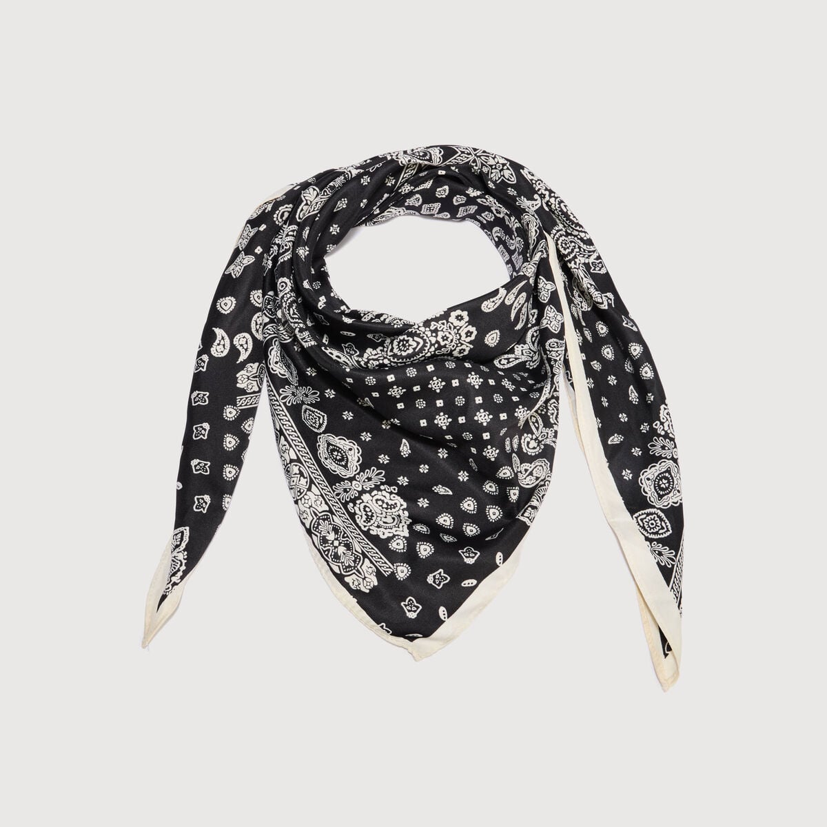 Foulard satin&eacute; noir femme