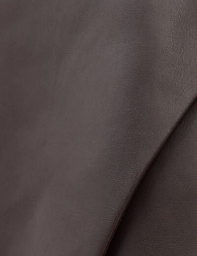 Jupe-short en similicuir doubl&eacute;e marron fonc&eacute; femme