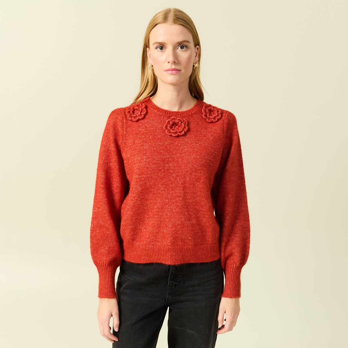 Pull manches longues col rond rouge fonc&eacute; femme