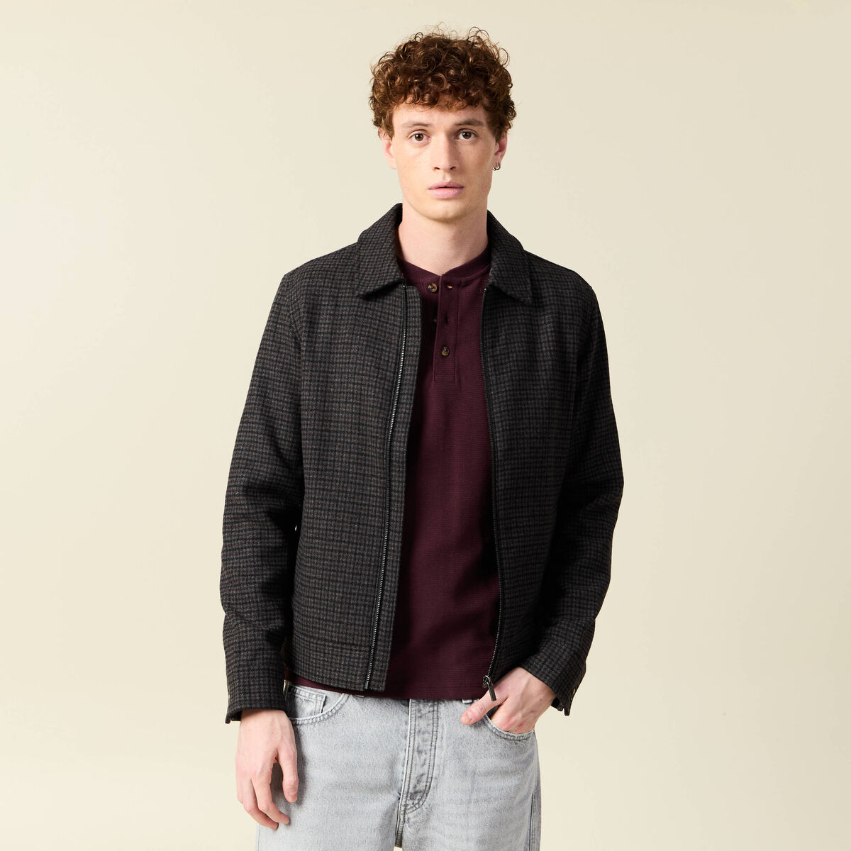 Veste oversize courte col classique gris fonc&eacute; homme