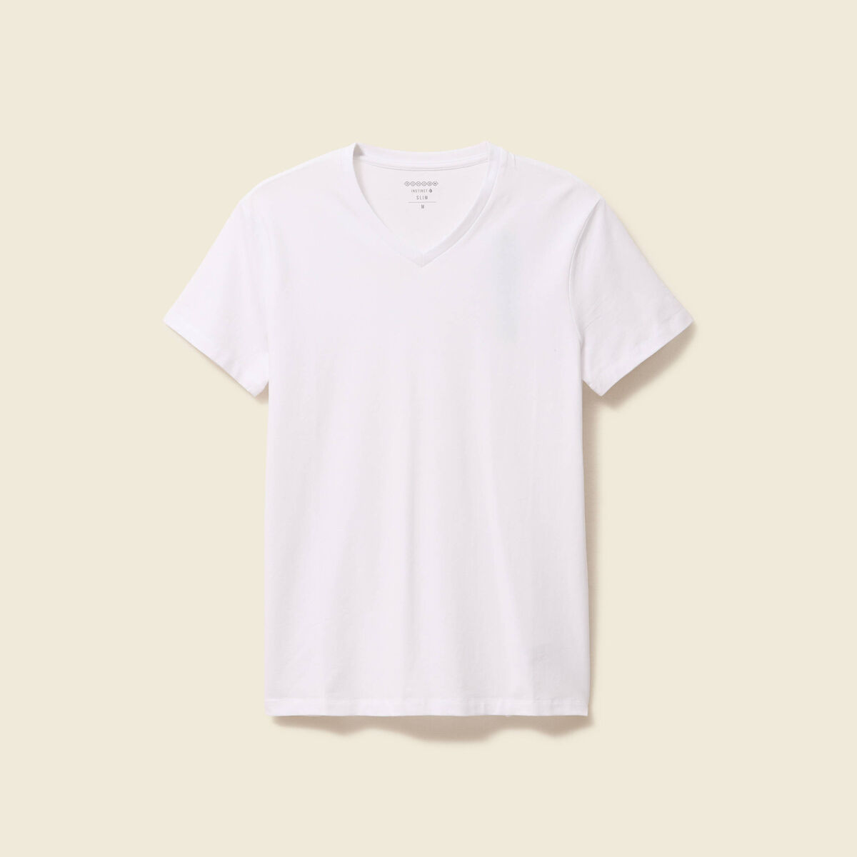 T-shirt ajust&eacute; col v manches courtes blanc homme
