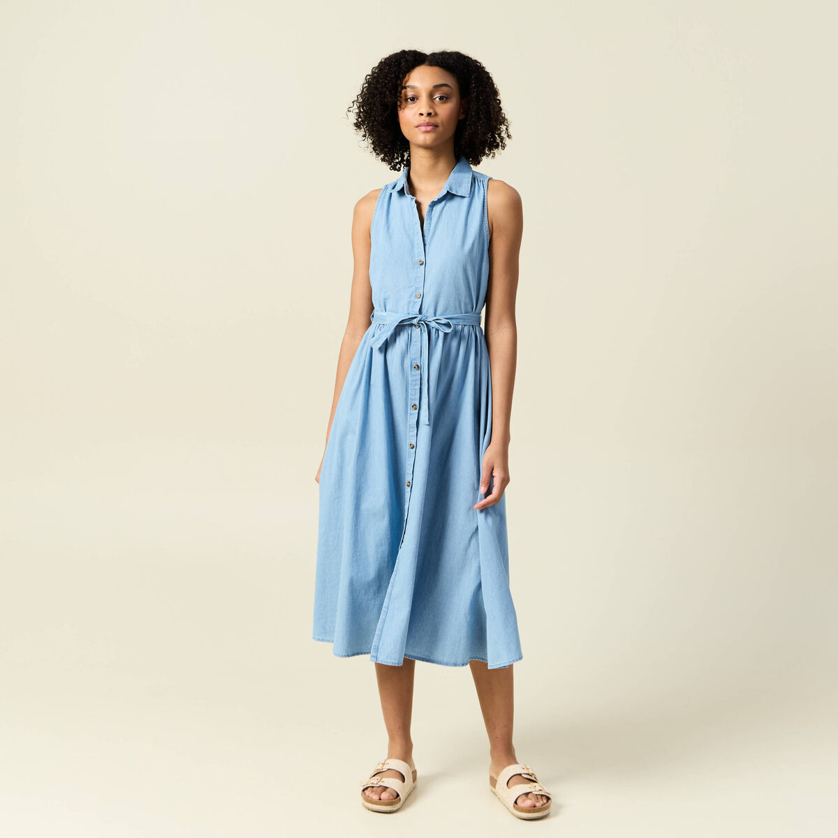 Robe longue trap&egrave;ze jean denim bleach femme