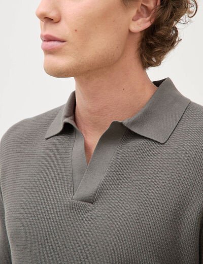 Pull manches longues vert fonc&eacute; homme