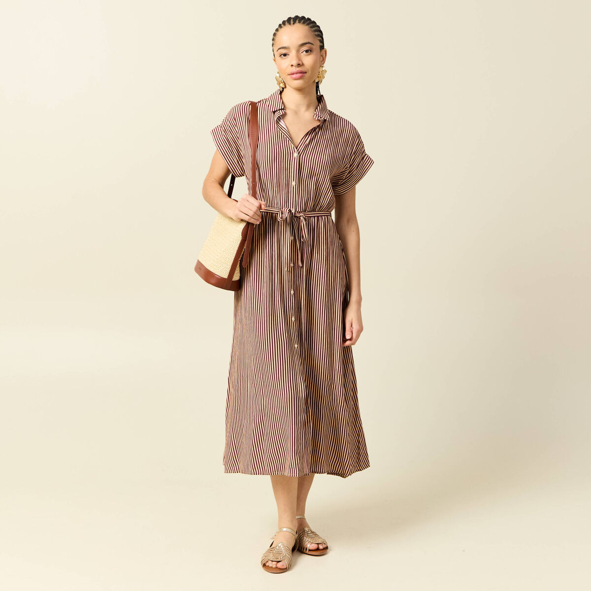 Robe longue &eacute;vas&eacute;e manches courtes violet femme