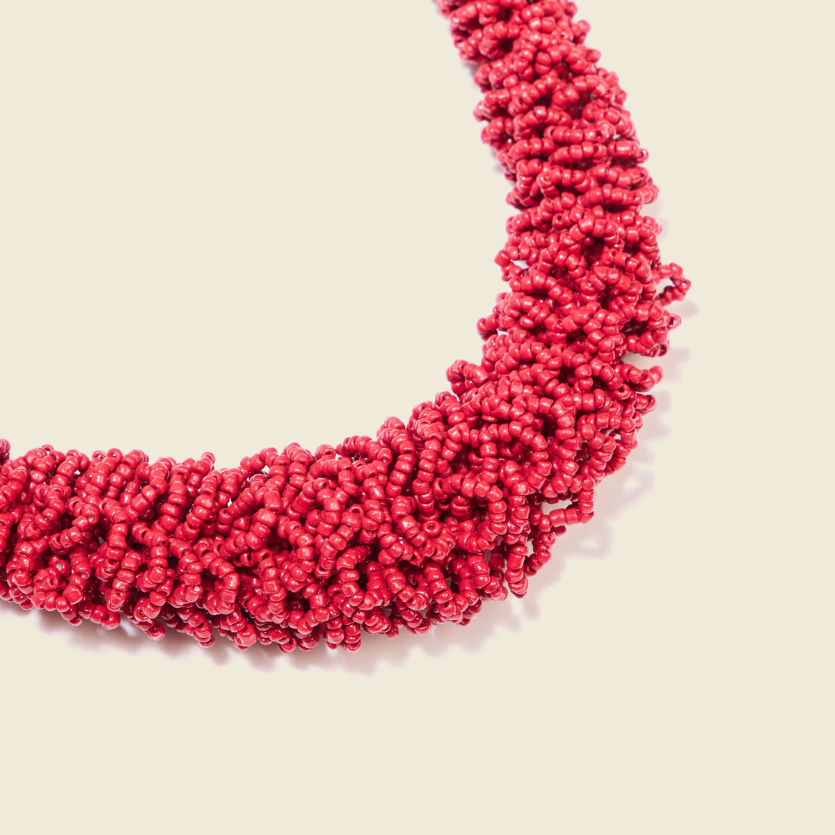 Collier avec perles rouge femme