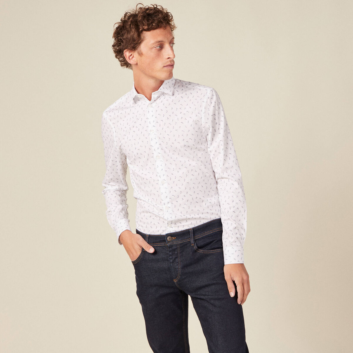 Chemise cintr&eacute;e en coton manches longues blanc homme