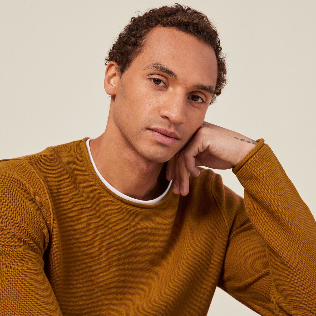 Pull manches longues marron homme