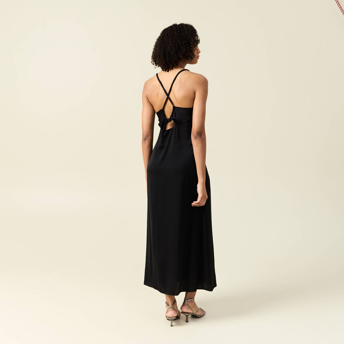Robe longue droite satin noir femme