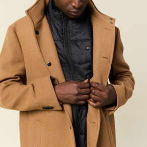 Manteau ajusté boutonné marron homme