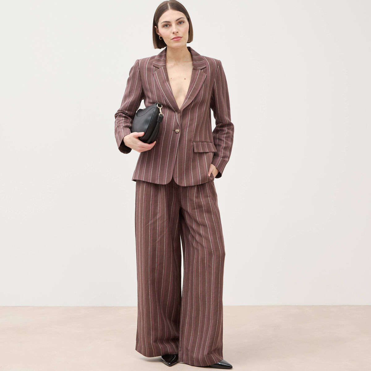 Pantalon large taille haute ray&eacute; marron chocolat femme