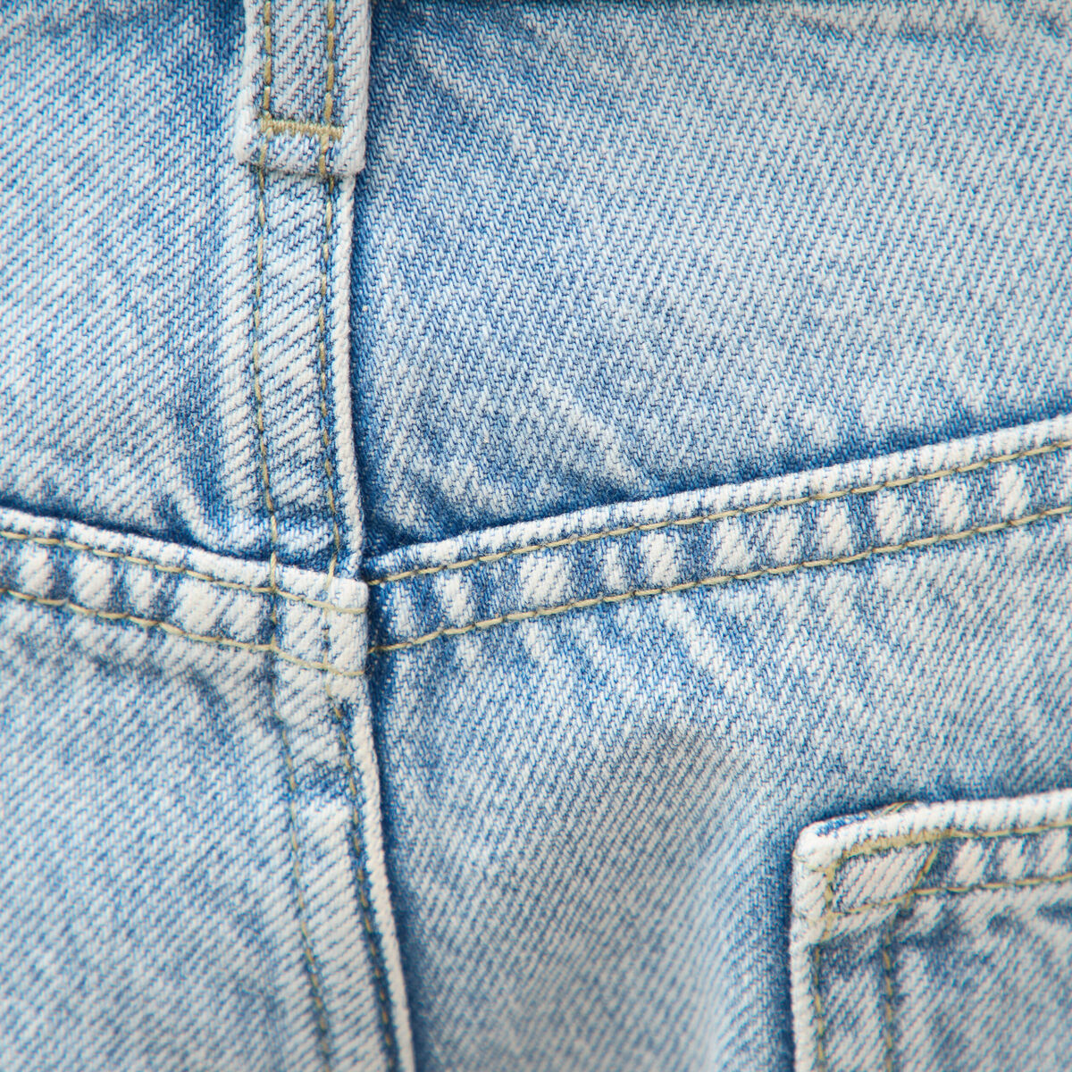 Bermuda en jean coton denim bleach homme